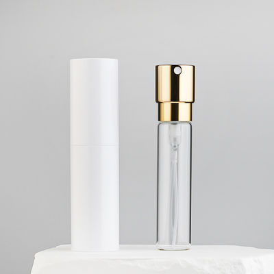 Torsión anaranjada del arreglo para requisitos particulares encima de la botella 10ml del espray vacía para oral portátil